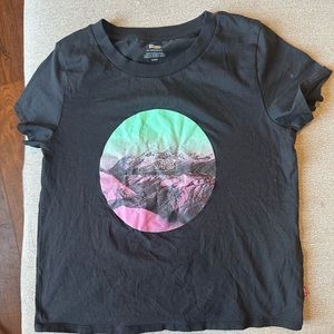 Levi Loose Cropped Graphic Tee